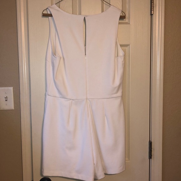 White Romper - Picture 2 of 4